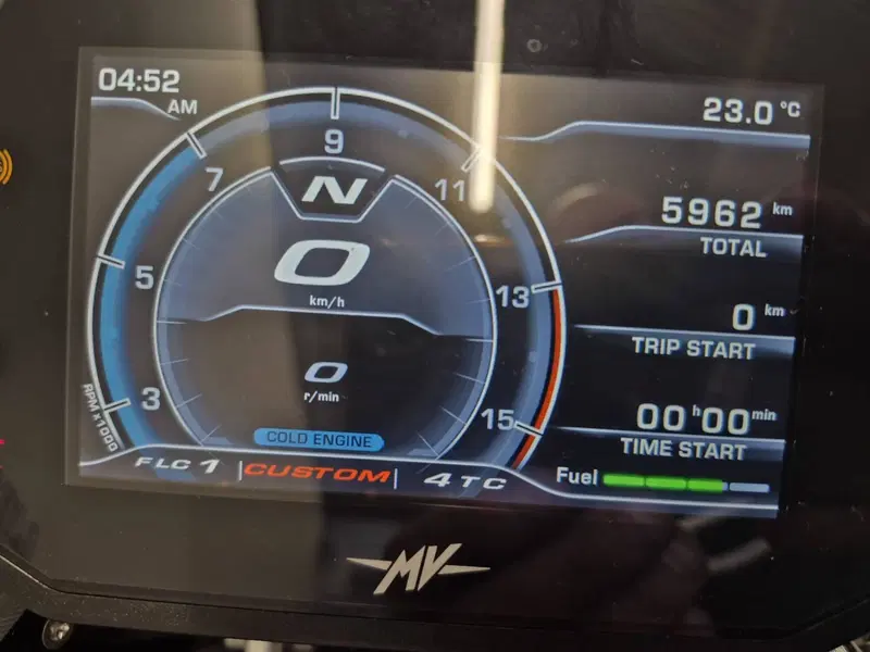 MV Agusta Brutale 1000 RR (2021 - 25) (4)