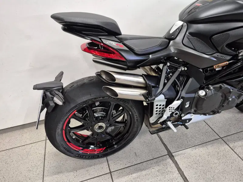 MV Agusta Brutale 1000 RR (2021 - 25) (3)