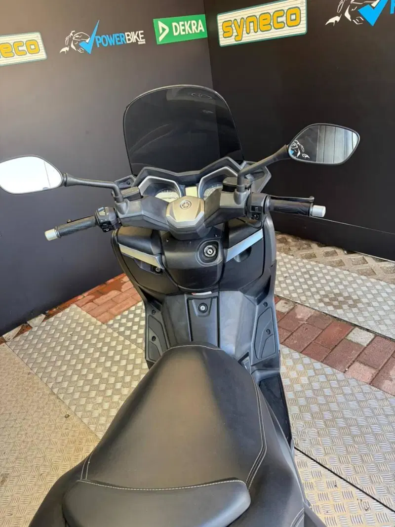 Yamaha X-Max 400 ABS (2017 - 20) (6)