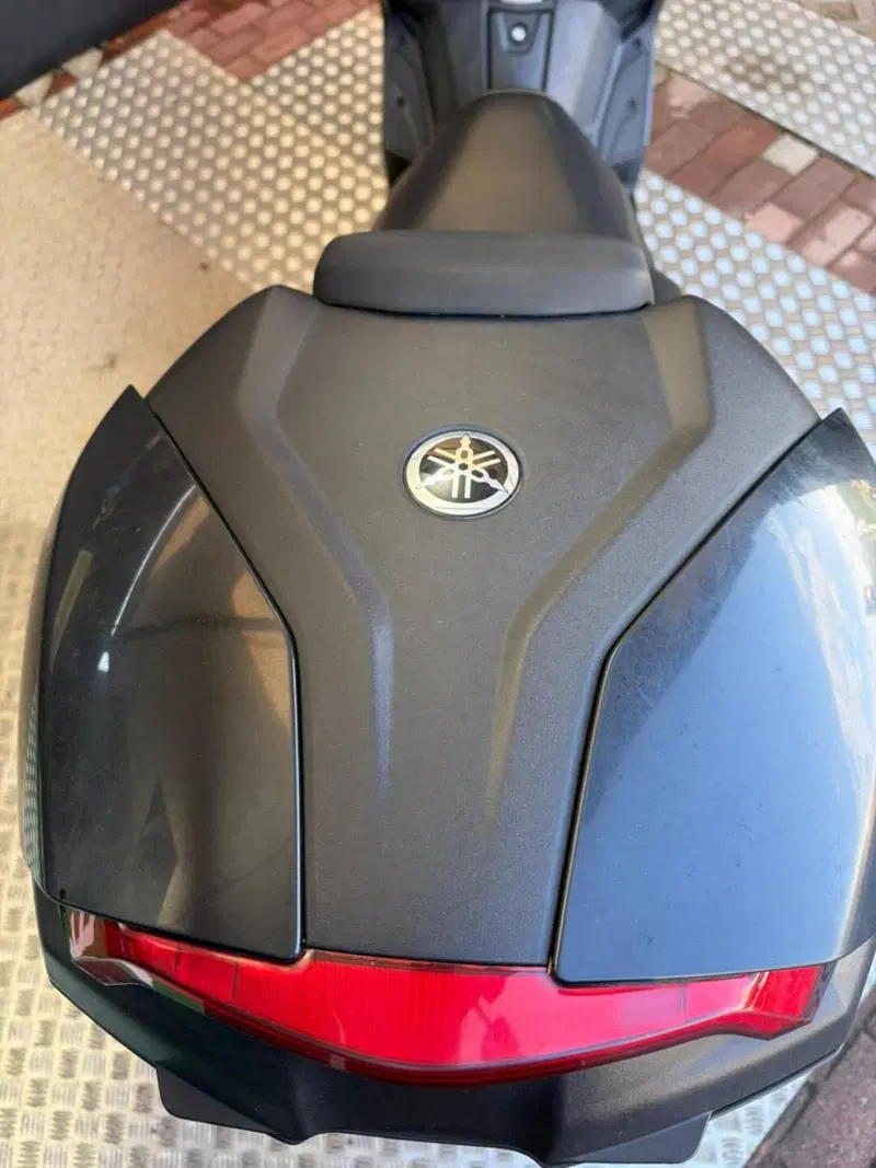 Yamaha X-Max 400 ABS (2017 - 20) (8)