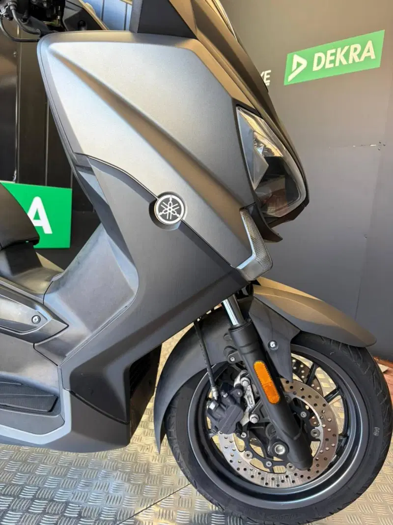 Yamaha X-Max 400 ABS (2017 - 20) (12)