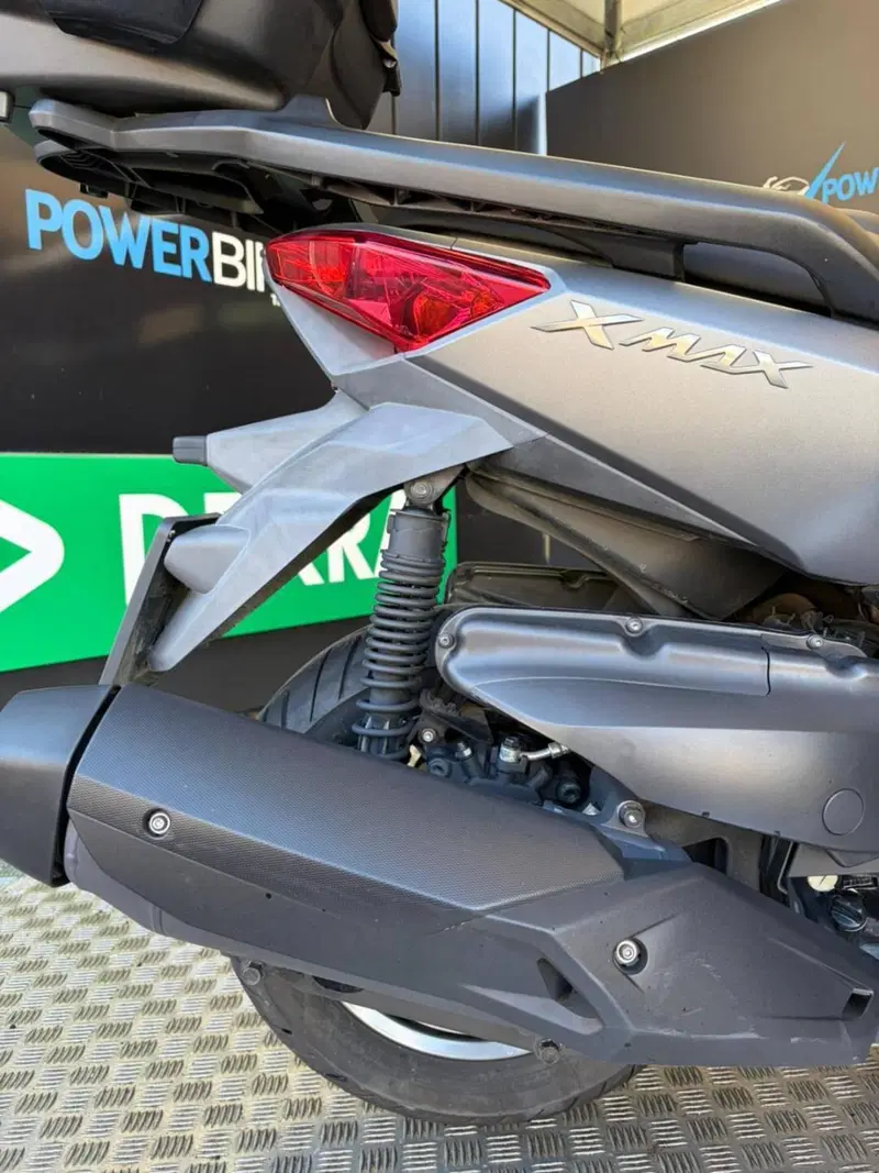 Yamaha X-Max 400 ABS (2017 - 20) (13)