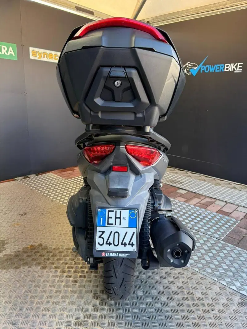 Yamaha X-Max 400 ABS (2017 - 20) (17)