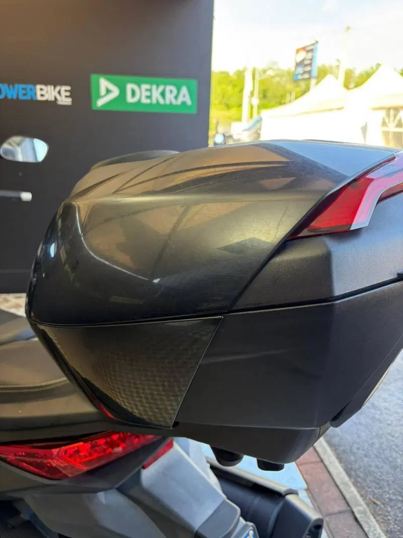 Yamaha X-Max 400 ABS (2017 - 20) (18)