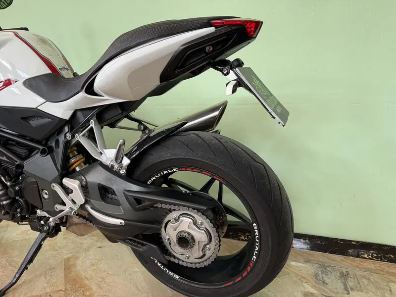 MV Agusta Brutale 1090 R (2012 - 15) (5)