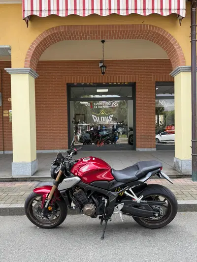 Honda CB 650 R (2021 - 23) usata