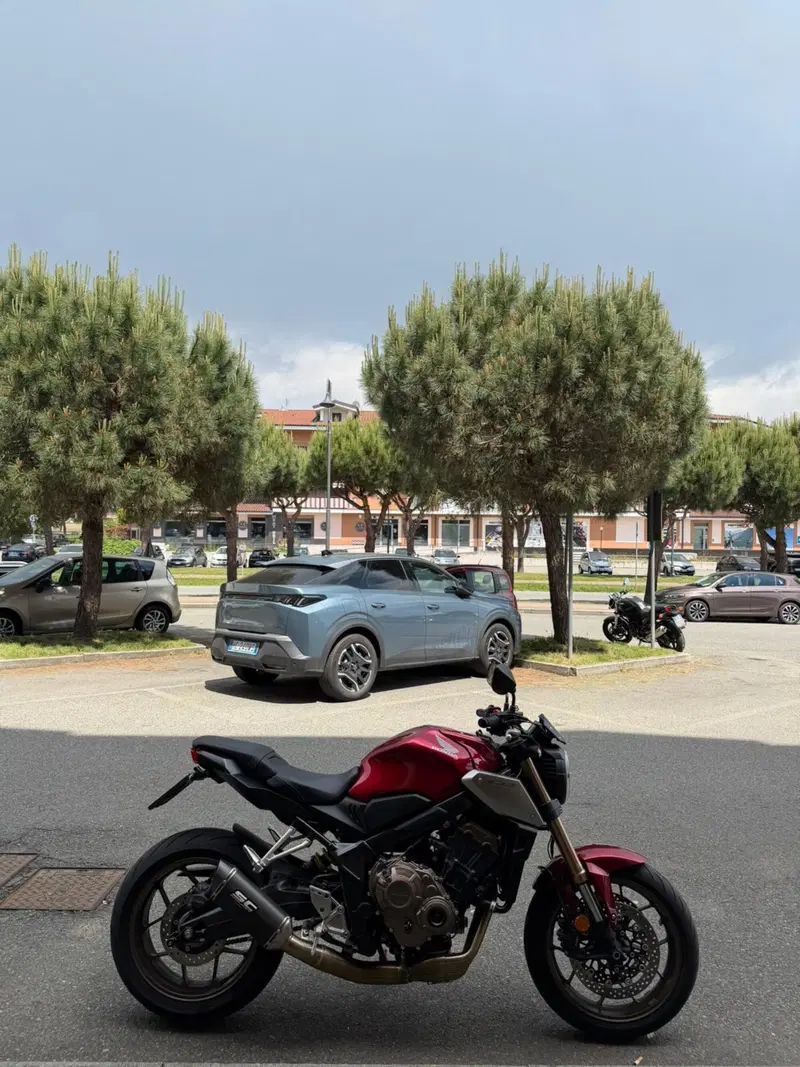 Honda CB 650 R (2021 - 23) (2)