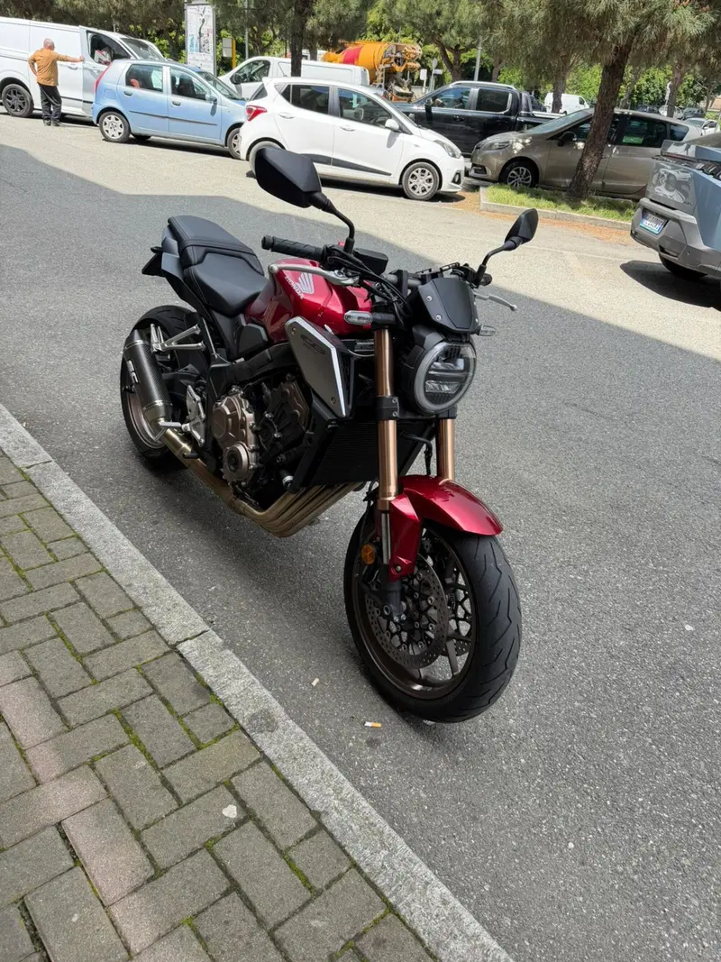Honda CB 650 R (2021 - 23) (3)