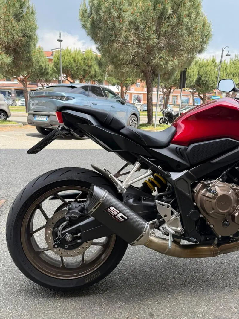 Honda CB 650 R (2021 - 23) (5)
