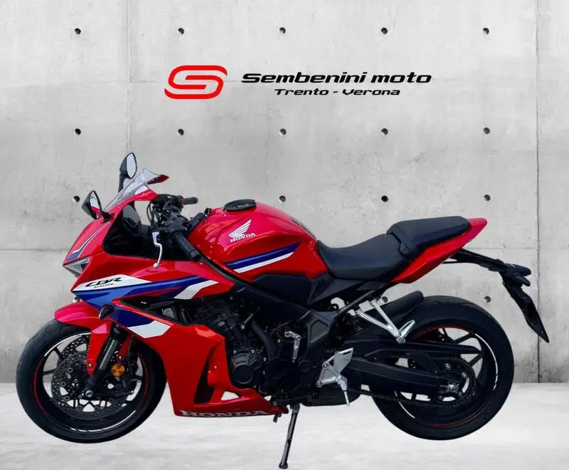 Honda CBR 650 R E-Clutch (2024 - 26) (2)