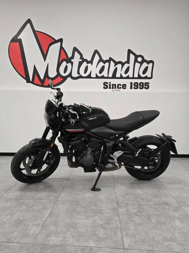 Triumph Trident 660 (2025) (2)