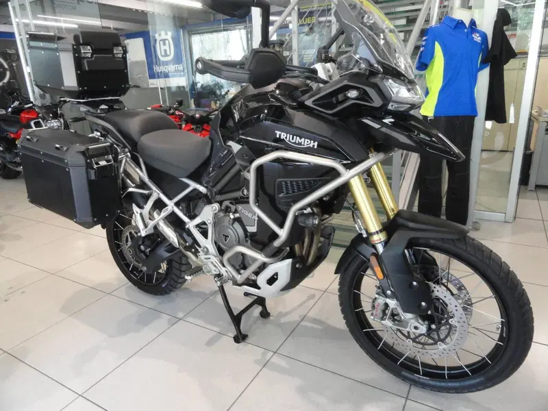 Triumph Tiger 1200 GT Explorer (2024 - 26) (2)