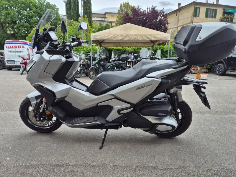 Honda ADV 350 (2022 - 24) (3)