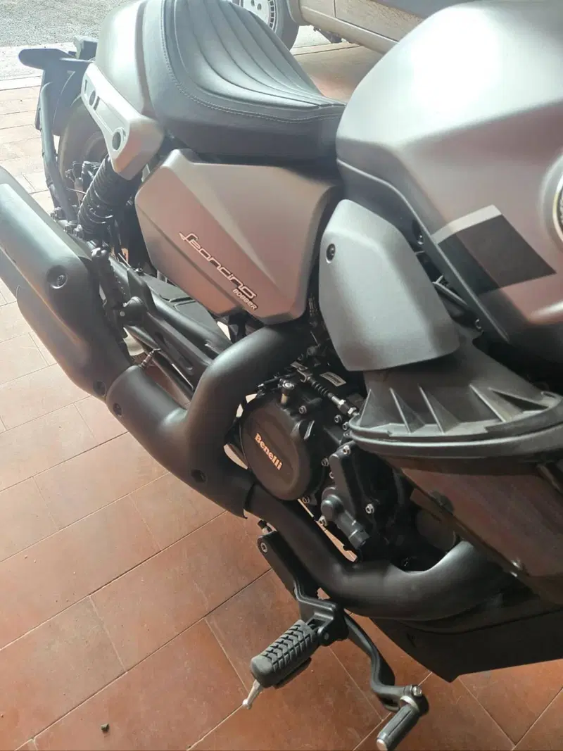 Benelli Leoncino 400 Bobber (2026) (2)