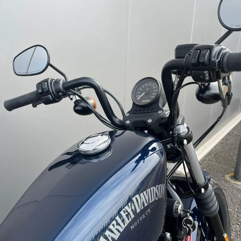 Harley-Davidson 883 Iron (2012 - 14) - XL 883N (9)