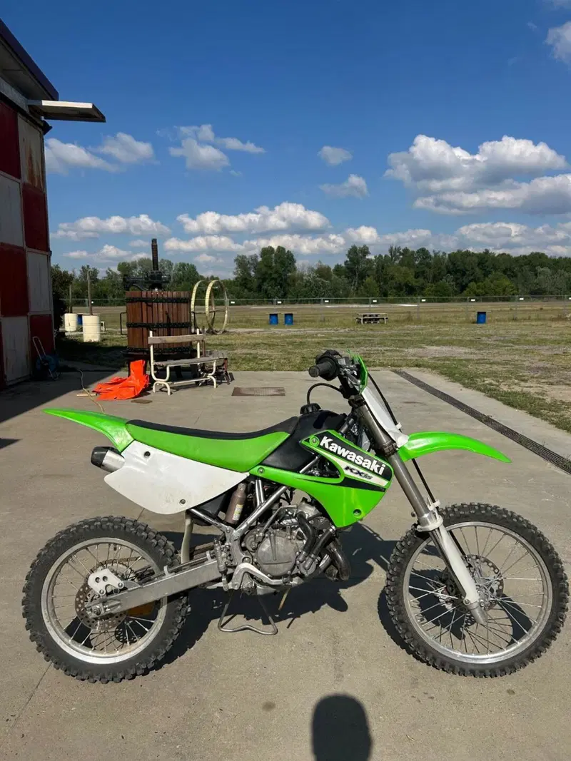 Kawasaki KX 85 (2009) (3)