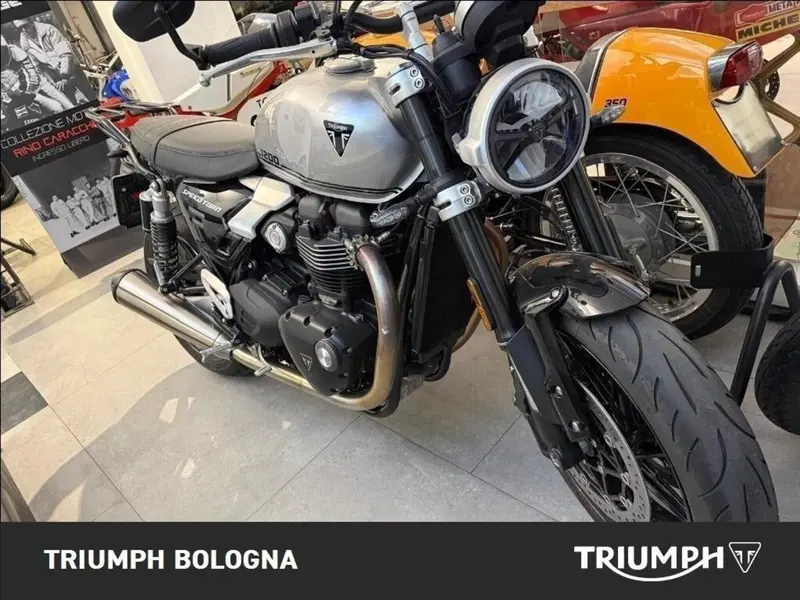 Triumph Speed Twin 1200 (2025 - 26)