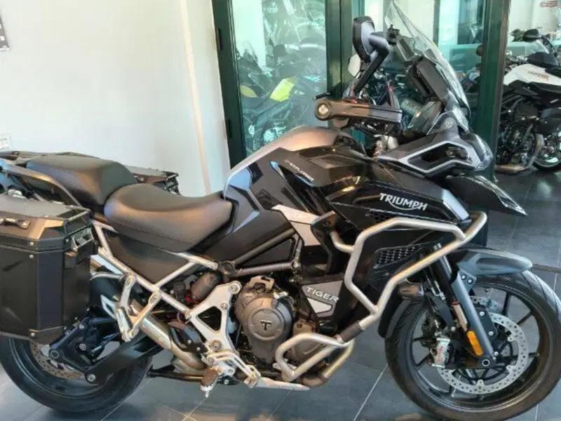 Triumph Tiger 1200 GT Explorer (2022 - 23) (2)