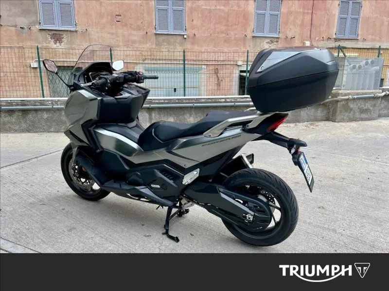 Honda Forza 750 (2025 - 26) (5)