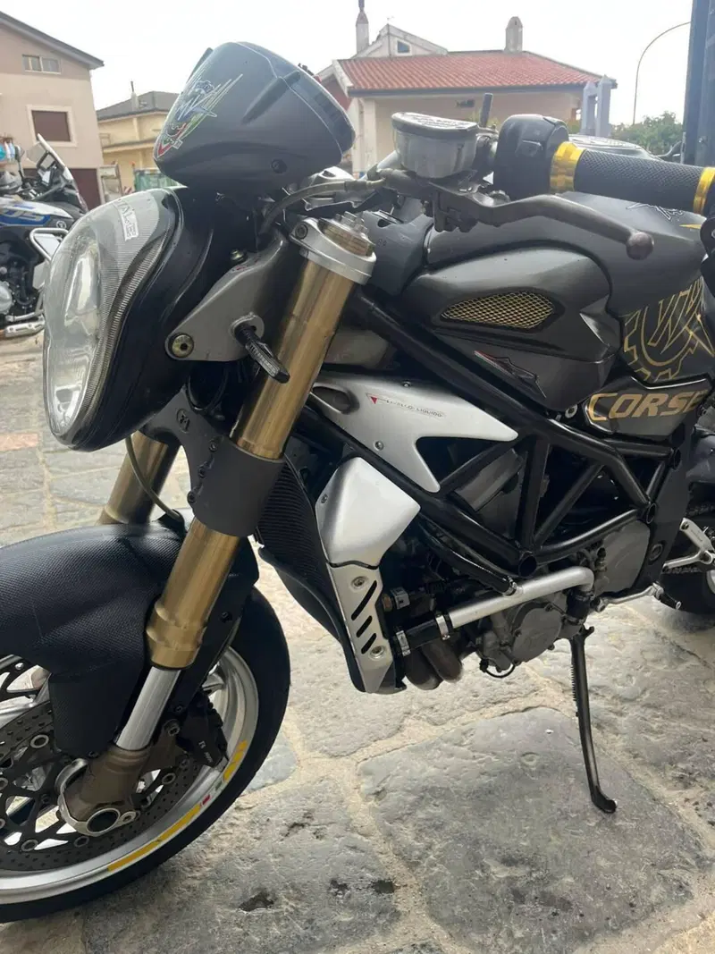 MV Agusta Brutale 750 S (2002 - 06) (4)