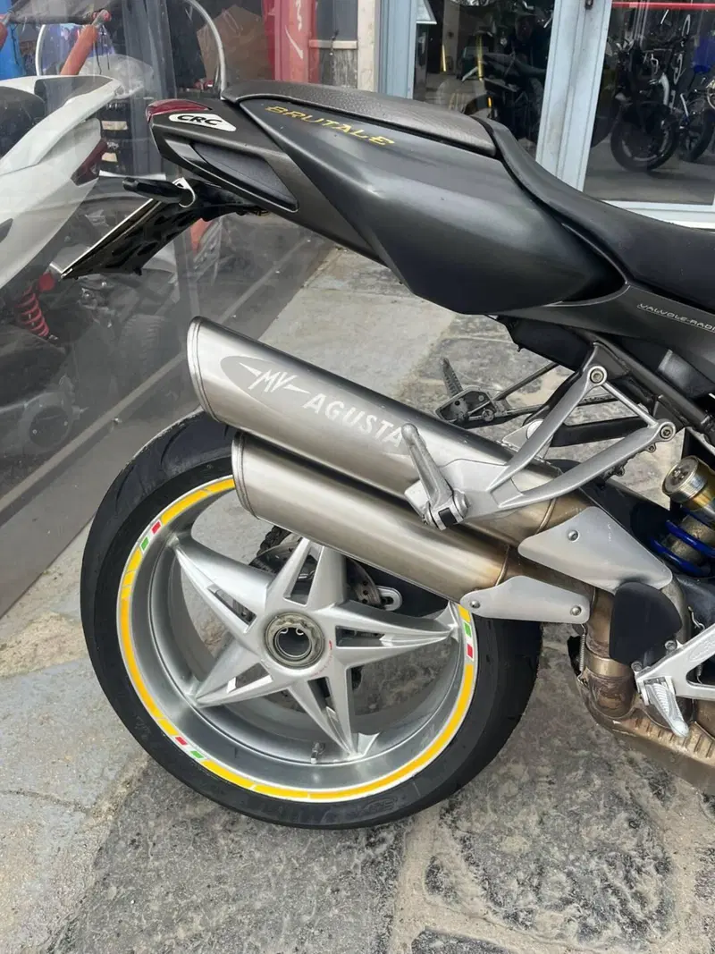 MV Agusta Brutale 750 S (2002 - 06) (6)
