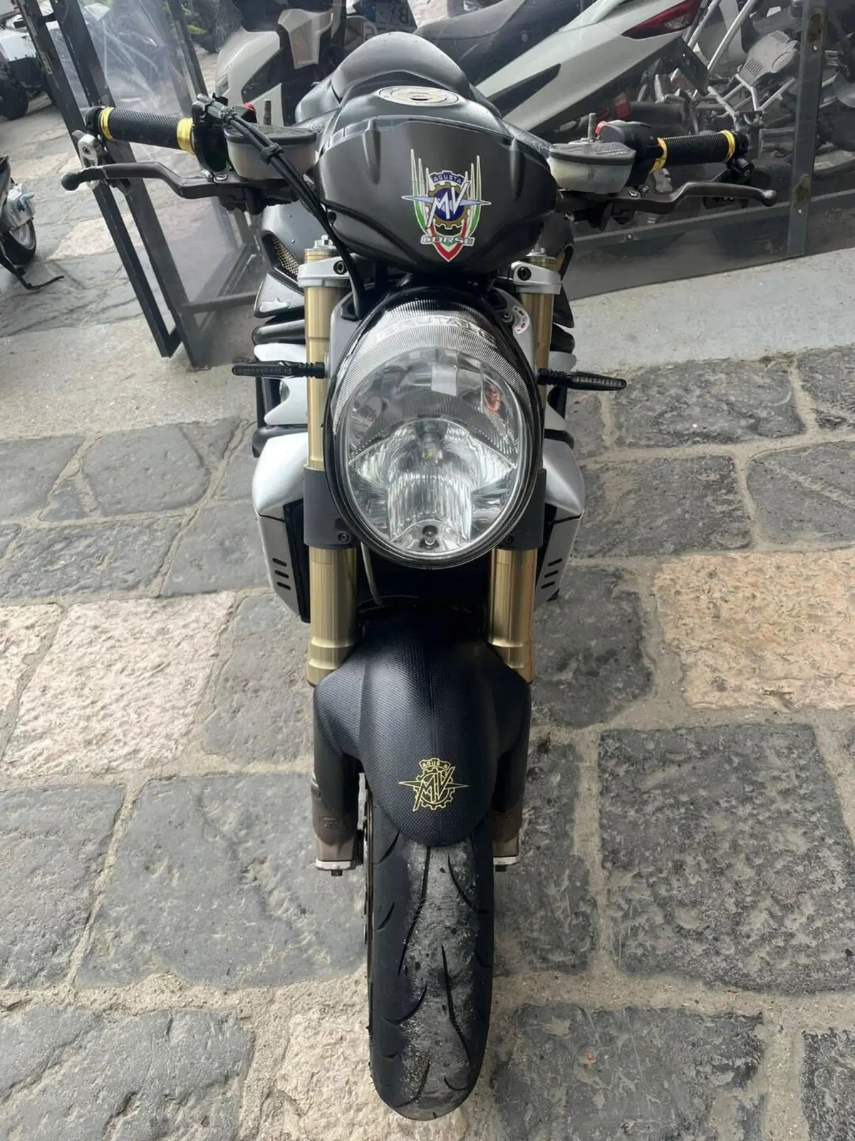 MV Agusta Brutale 750 S (2002 - 06) (9)