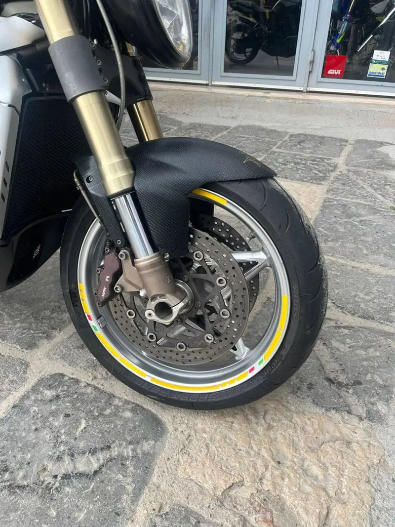 MV Agusta Brutale 750 S (2002 - 06) (10)