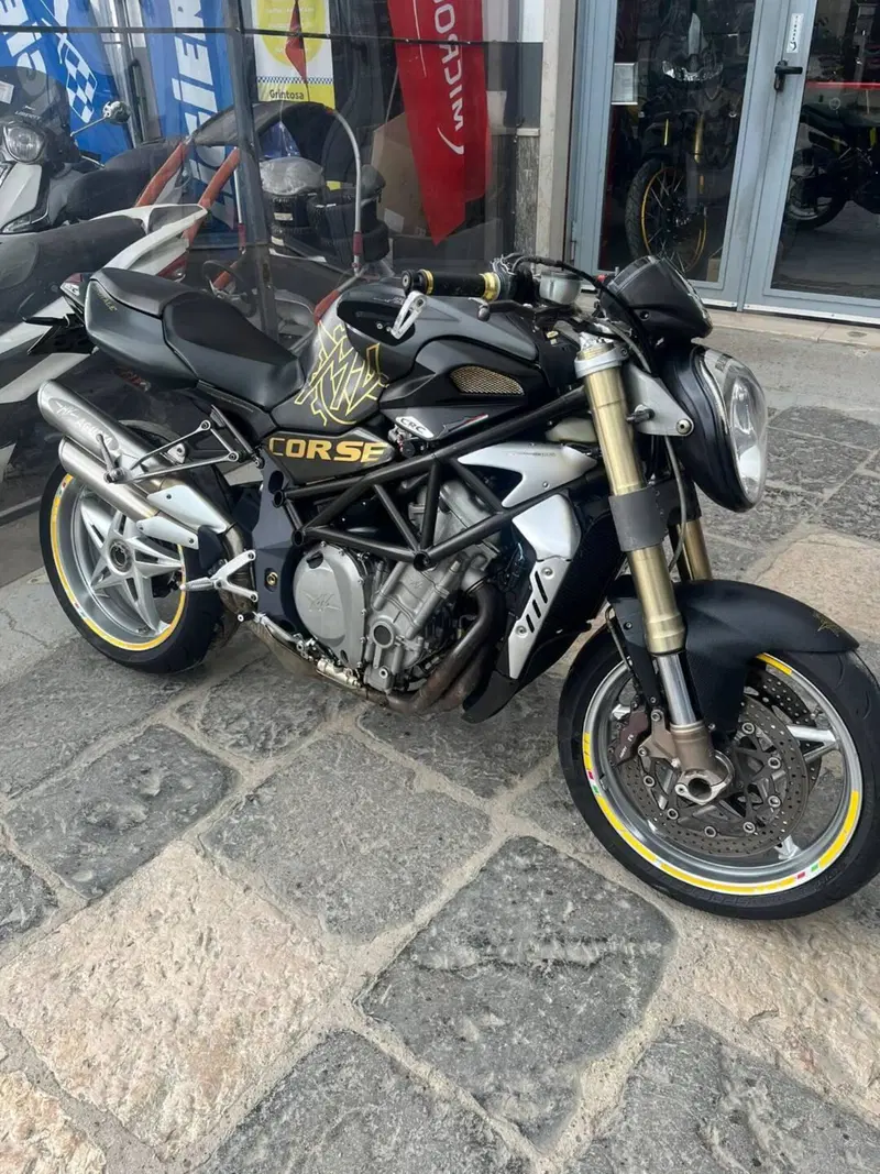 MV Agusta Brutale 750 S (2002 - 06) (11)