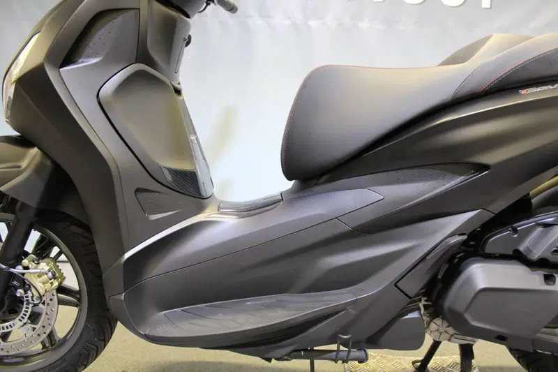 Piaggio Beverly 400 S ABS-ASR (2021 - 24) (15)