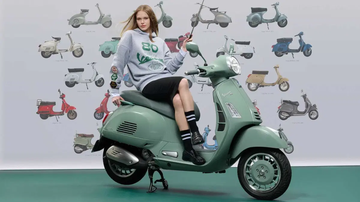 La serie speciale Vespa 80th arriva negli showroom (4)