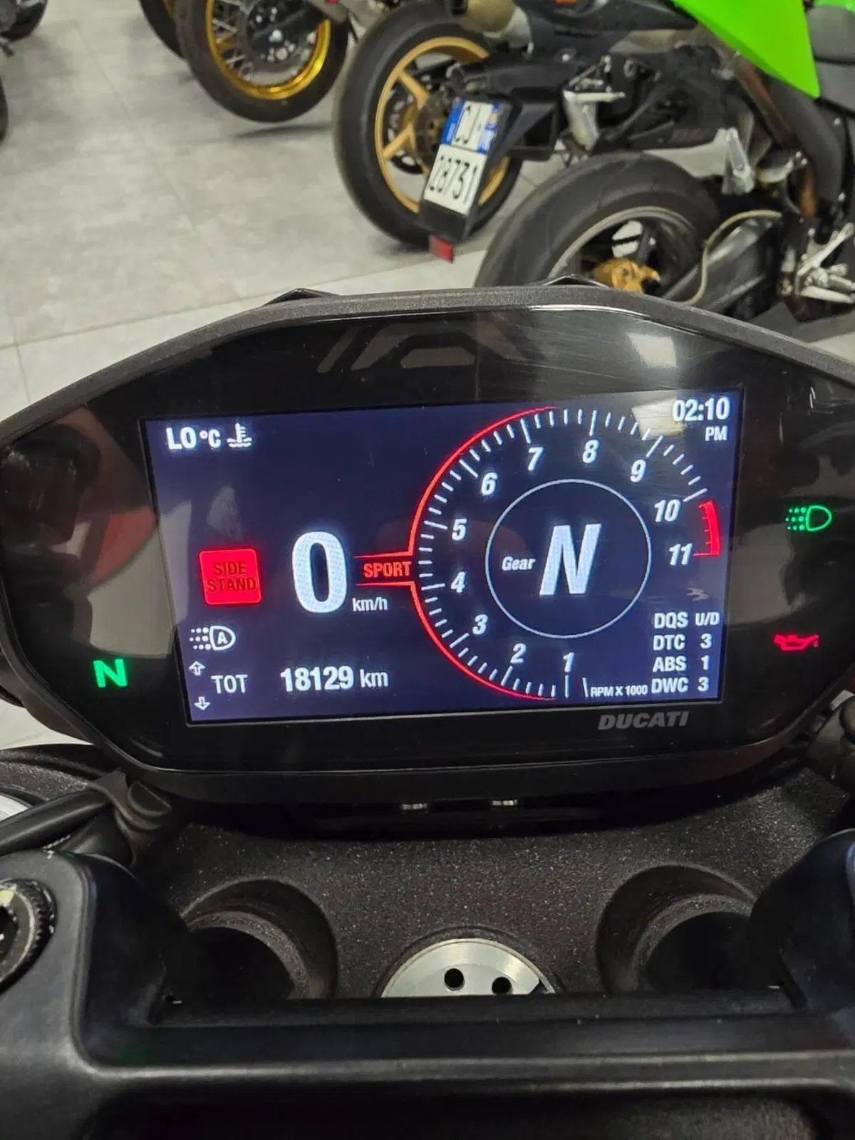 Ducati Hypermotard 950 RVE (2022 - 25) (5)