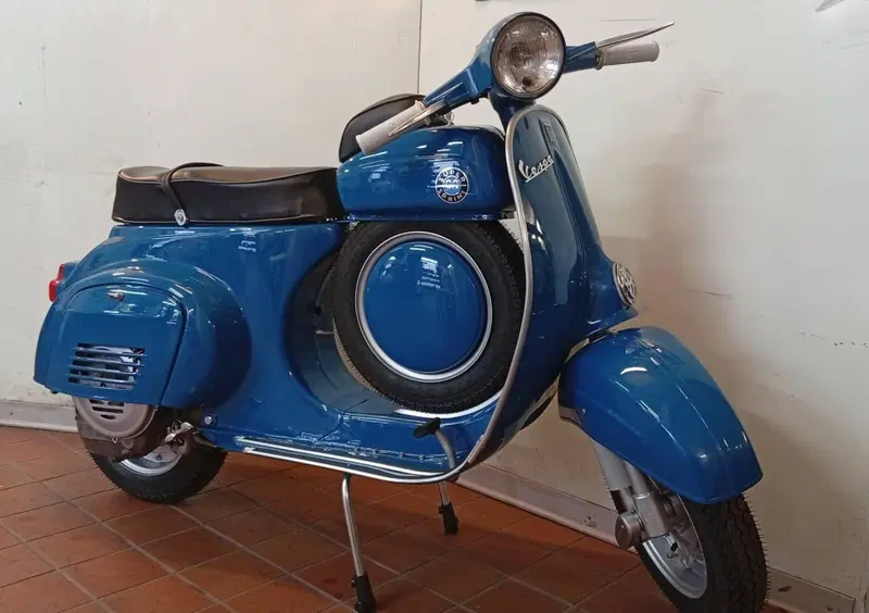 Piaggio  Vespa 90 SS (2)