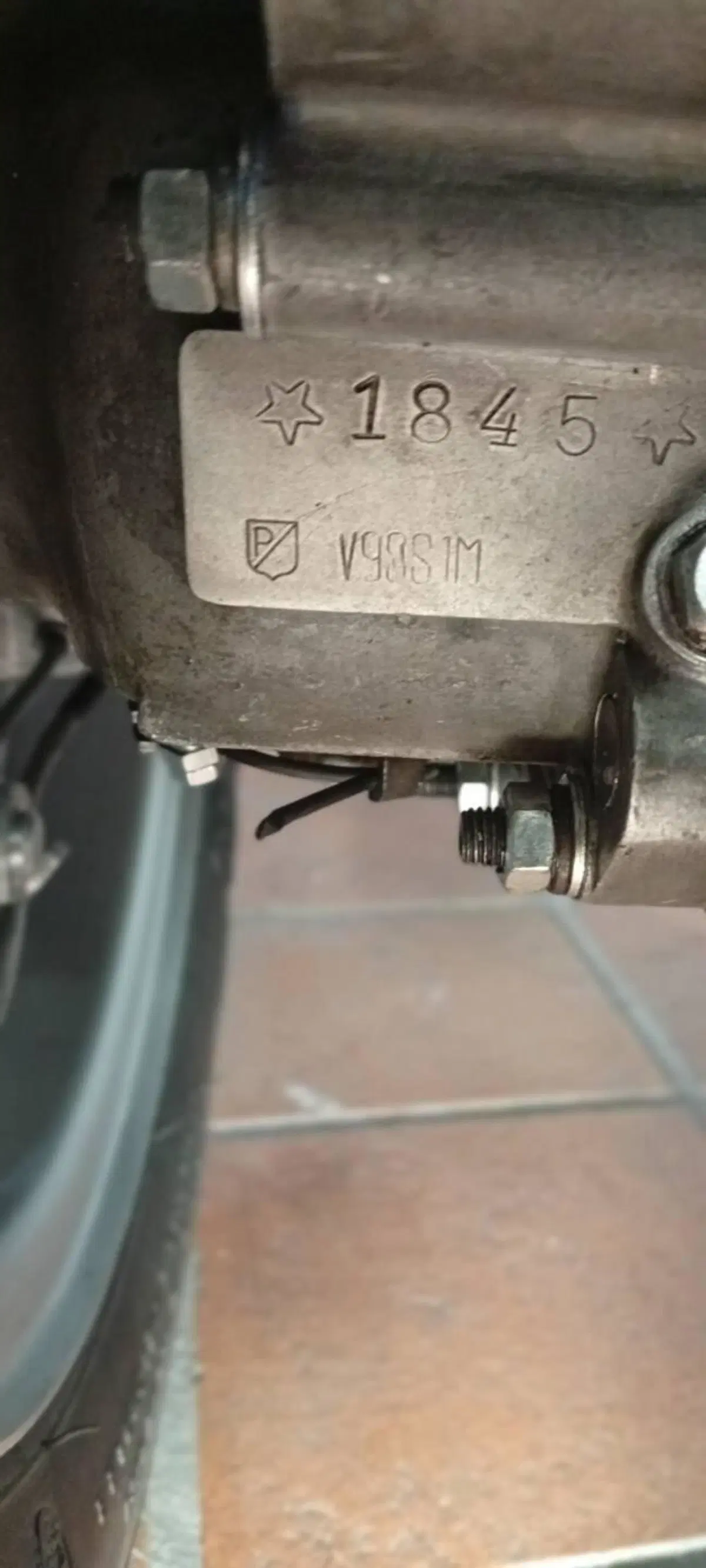 Piaggio  Vespa 90 SS (3)