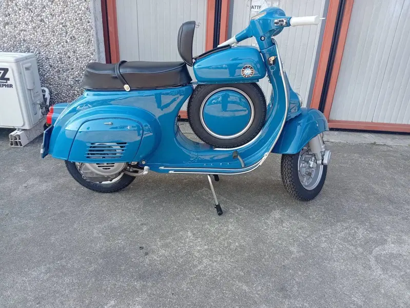 Piaggio  Vespa 90 SS (7)