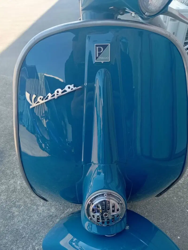 Piaggio  Vespa 90 SS (10)