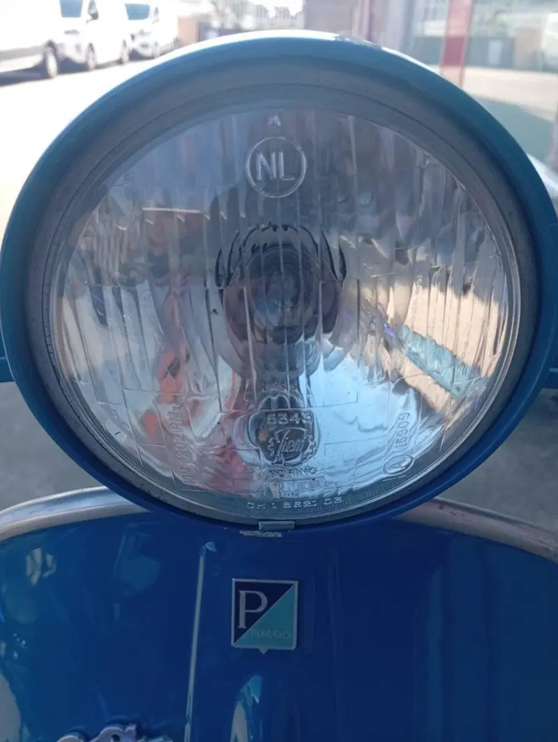 Piaggio  Vespa 90 SS (11)