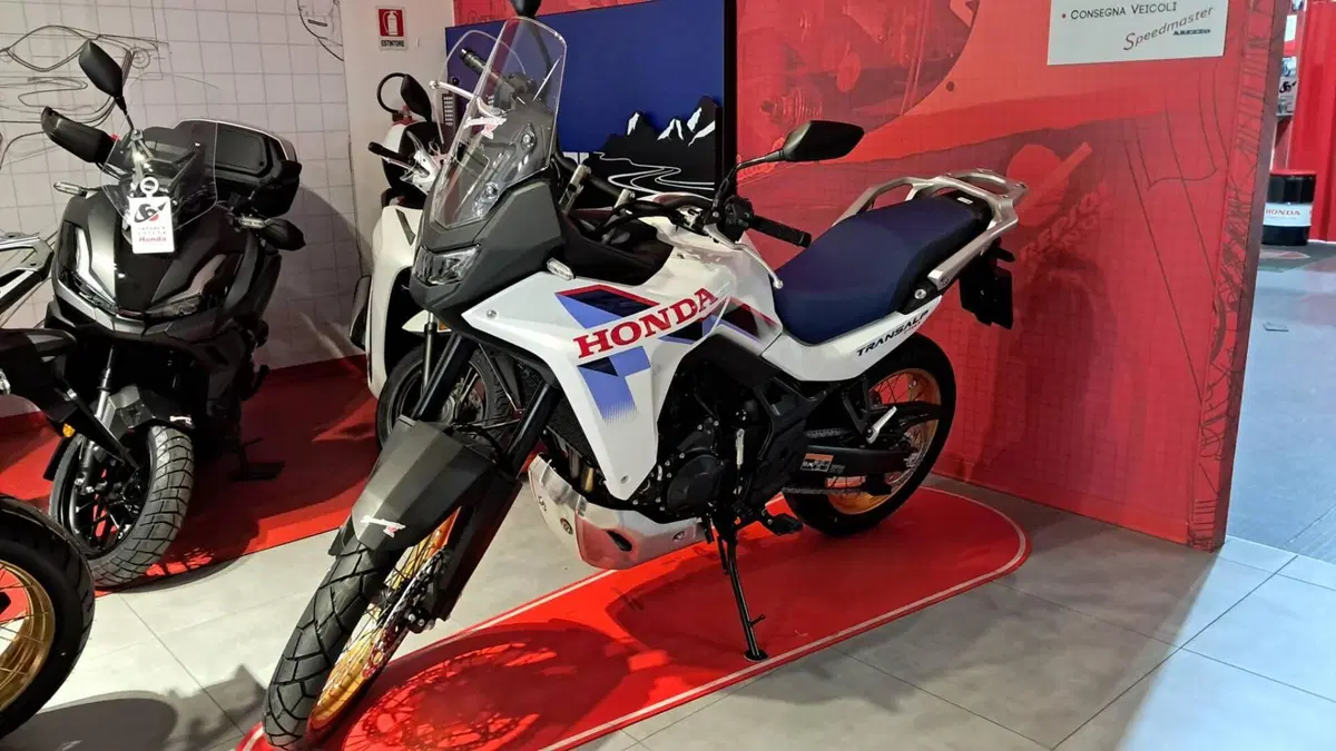 Honda Transalp XL750 (2026)