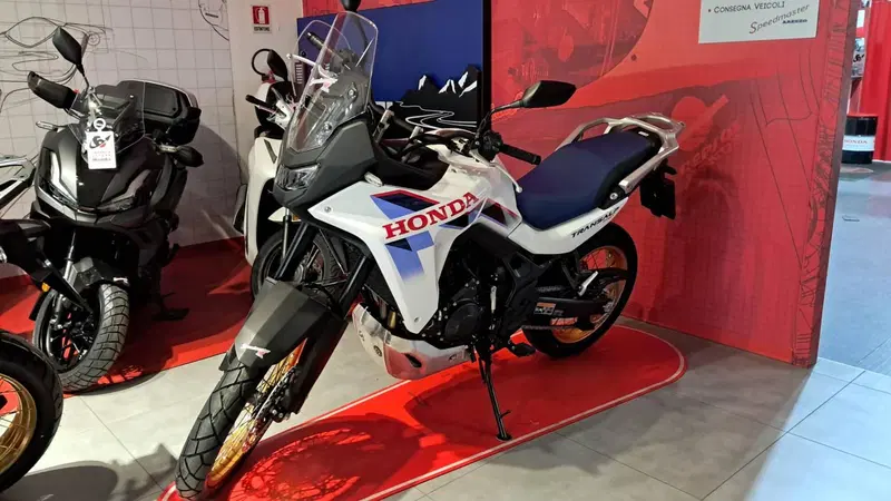 Honda Transalp XL750 (2026)