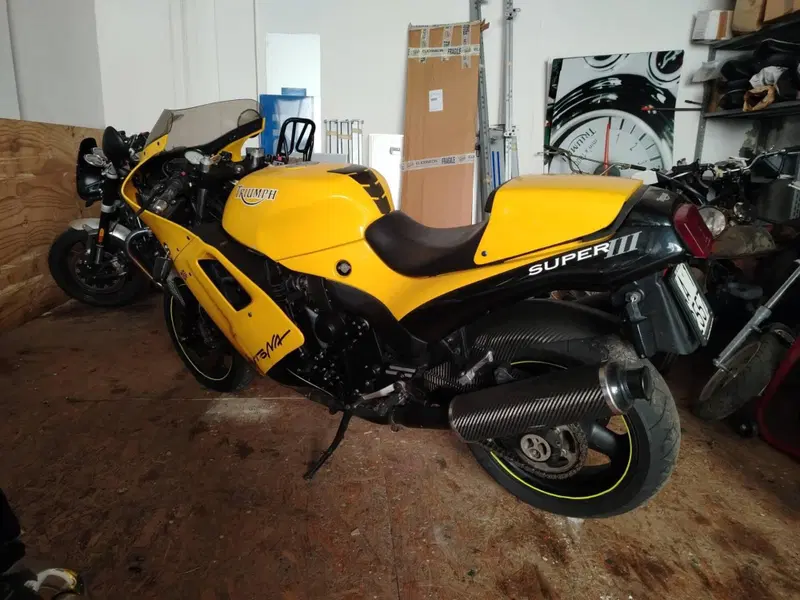 Triumph Daytona 900 SP (1994 - 96)