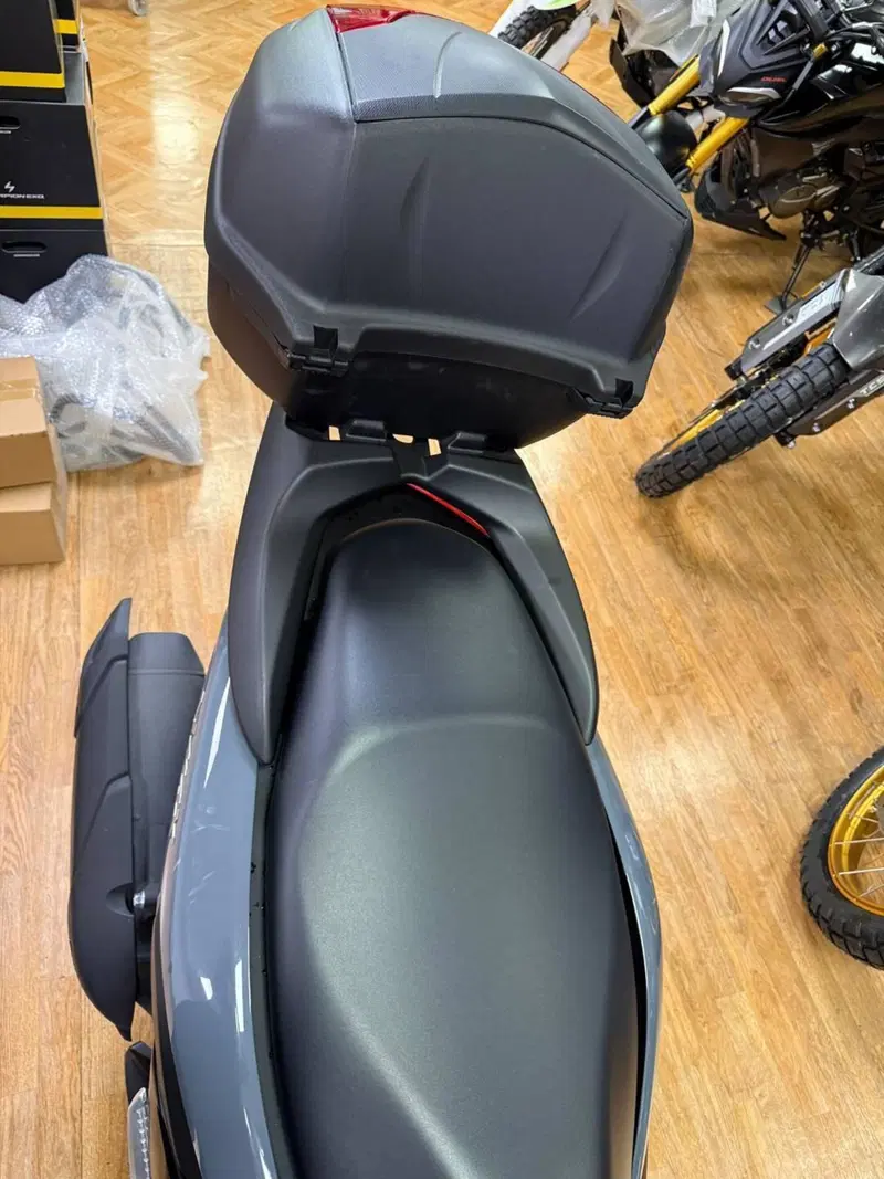 Yamaha N-Max 125 (2025 - 26) (6)