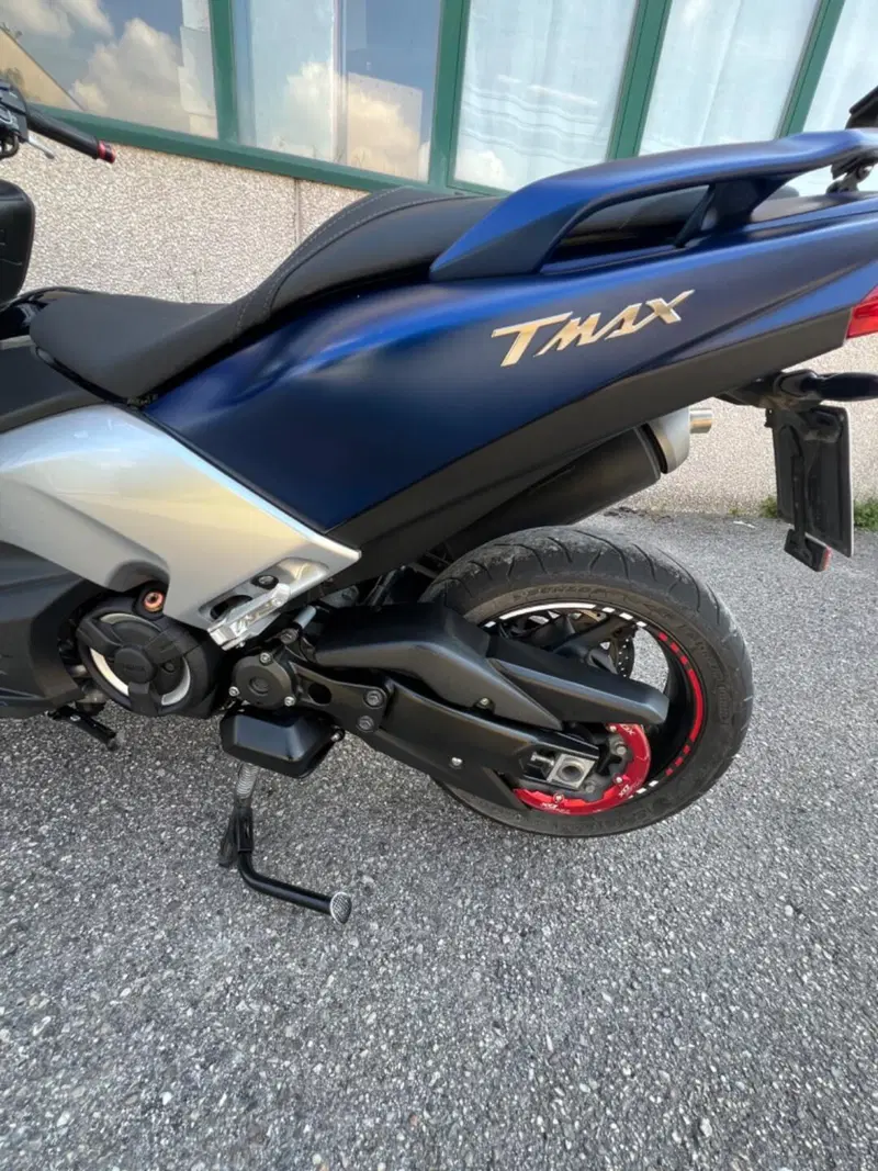 Yamaha T-Max 530 DX (2017 - 19) (5)
