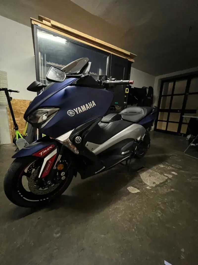 Yamaha T-Max 530 DX (2017 - 19) (11)