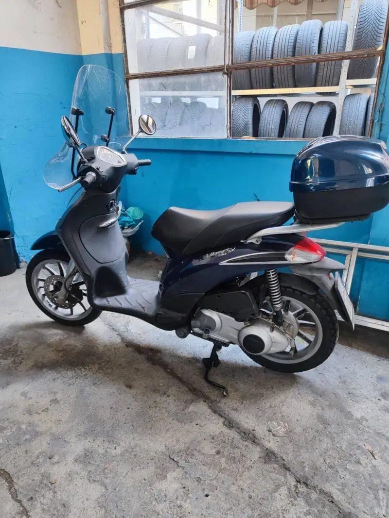 Piaggio Liberty 150 4T (2008 - 13) (2)