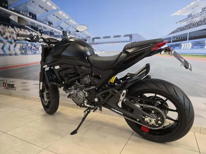 Ducati Monster 937 (2021 - 25) (4)