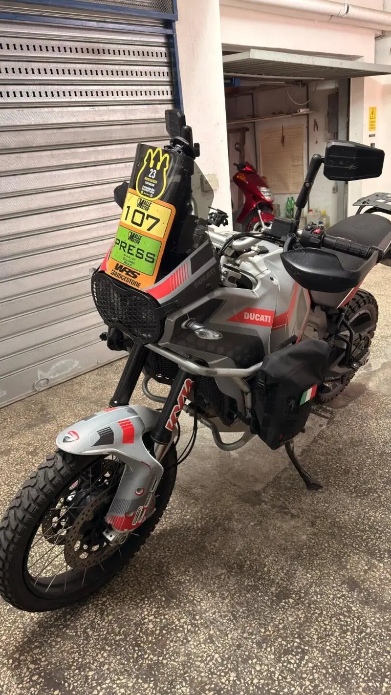 Ducati DesertX (2022 - 25) (2)