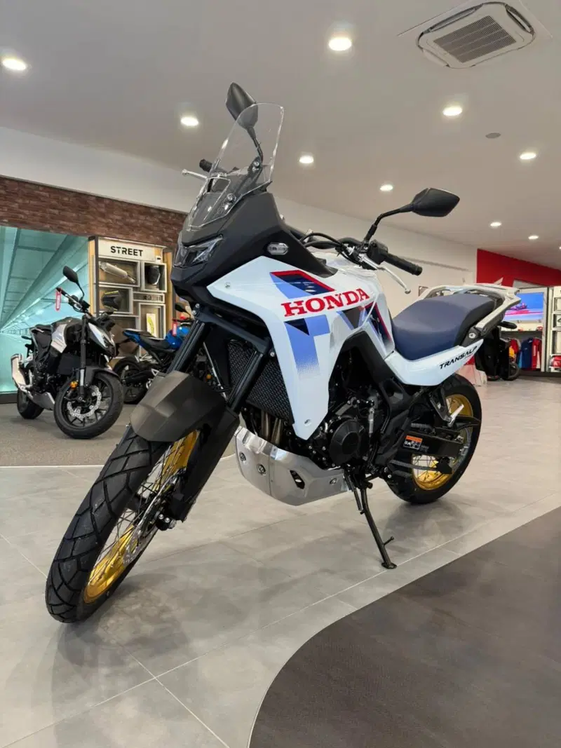 Honda Transalp XL750 (2026)
