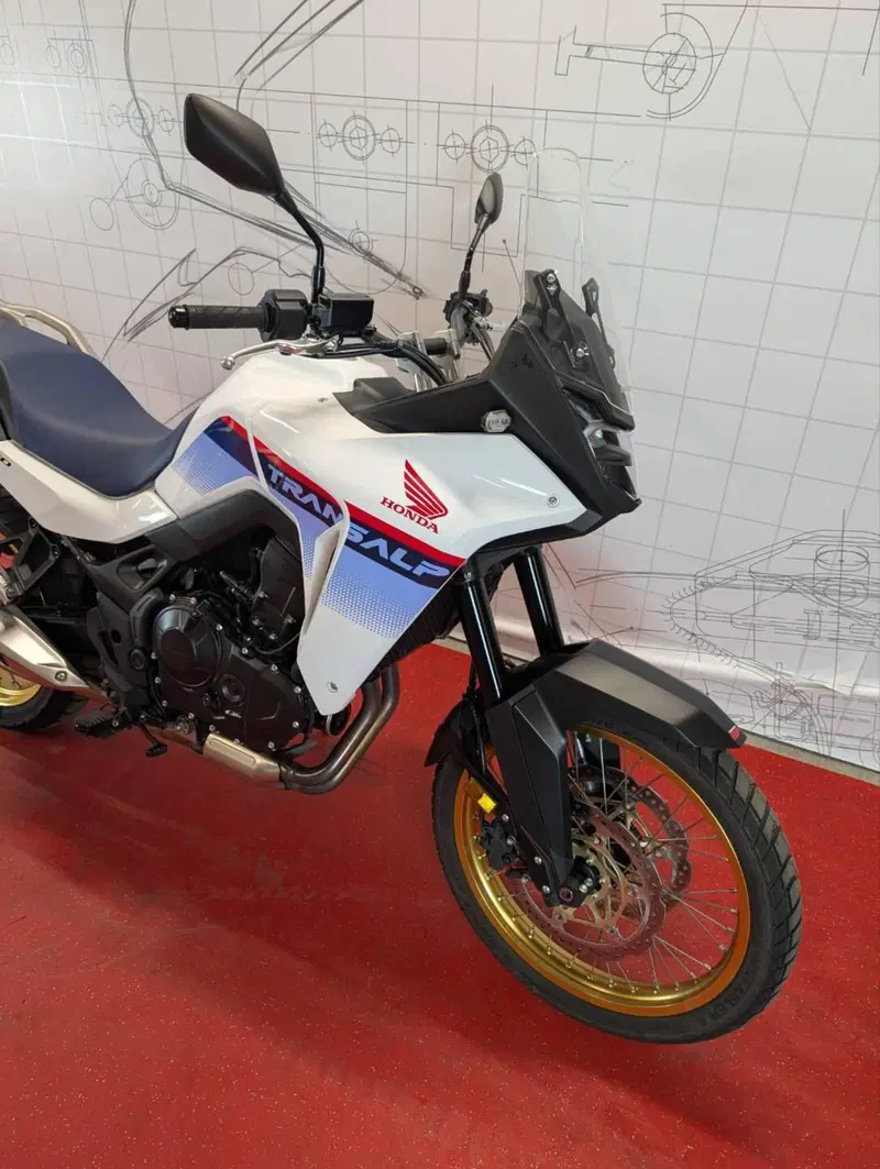 Honda Transalp XL750 (2023 - 24) (13)