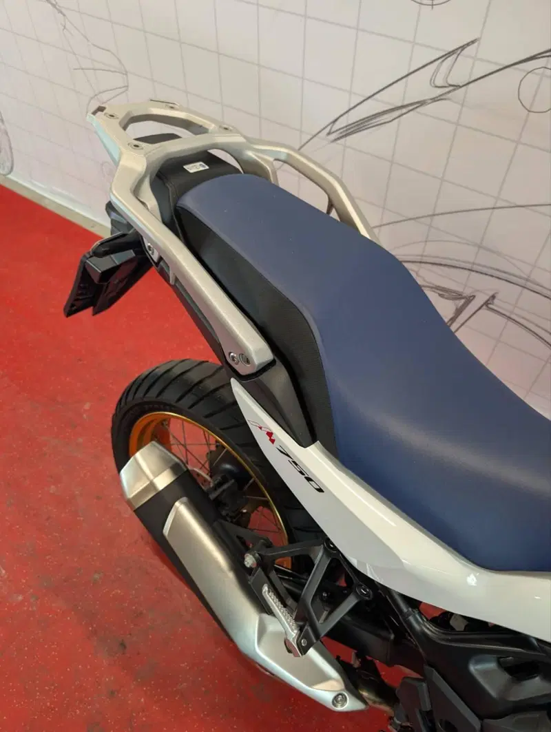 Honda Transalp XL750 (2023 - 24) (11)