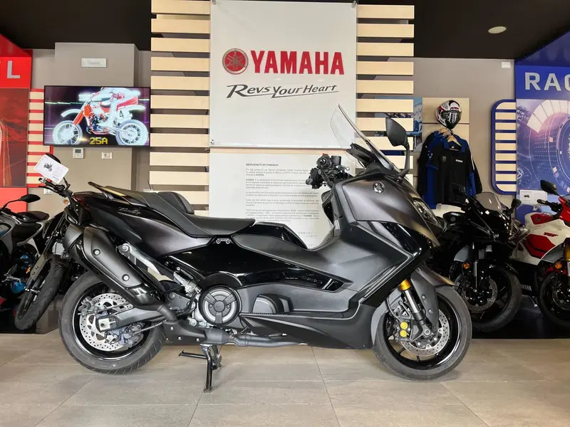 Yamaha T-Max 560 Tech Max (2022 - 24) (2)