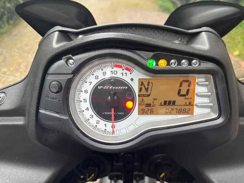 Suzuki V-Strom 650 ABS (2011 - 17) (6)